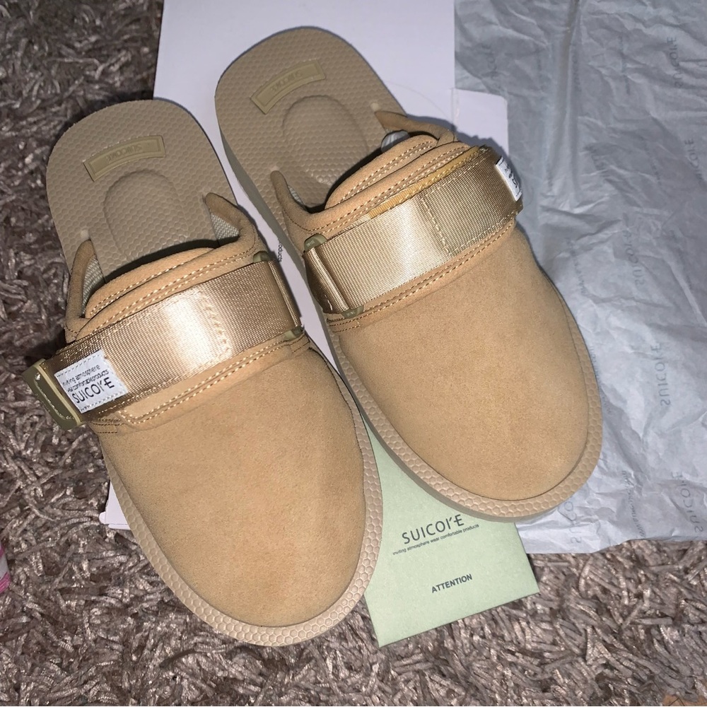 Suicoke Beige ZAVO-VS Slippers US Sz 7W